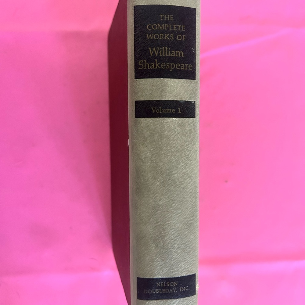 The Complete Works of William Shakespeare Volume 1